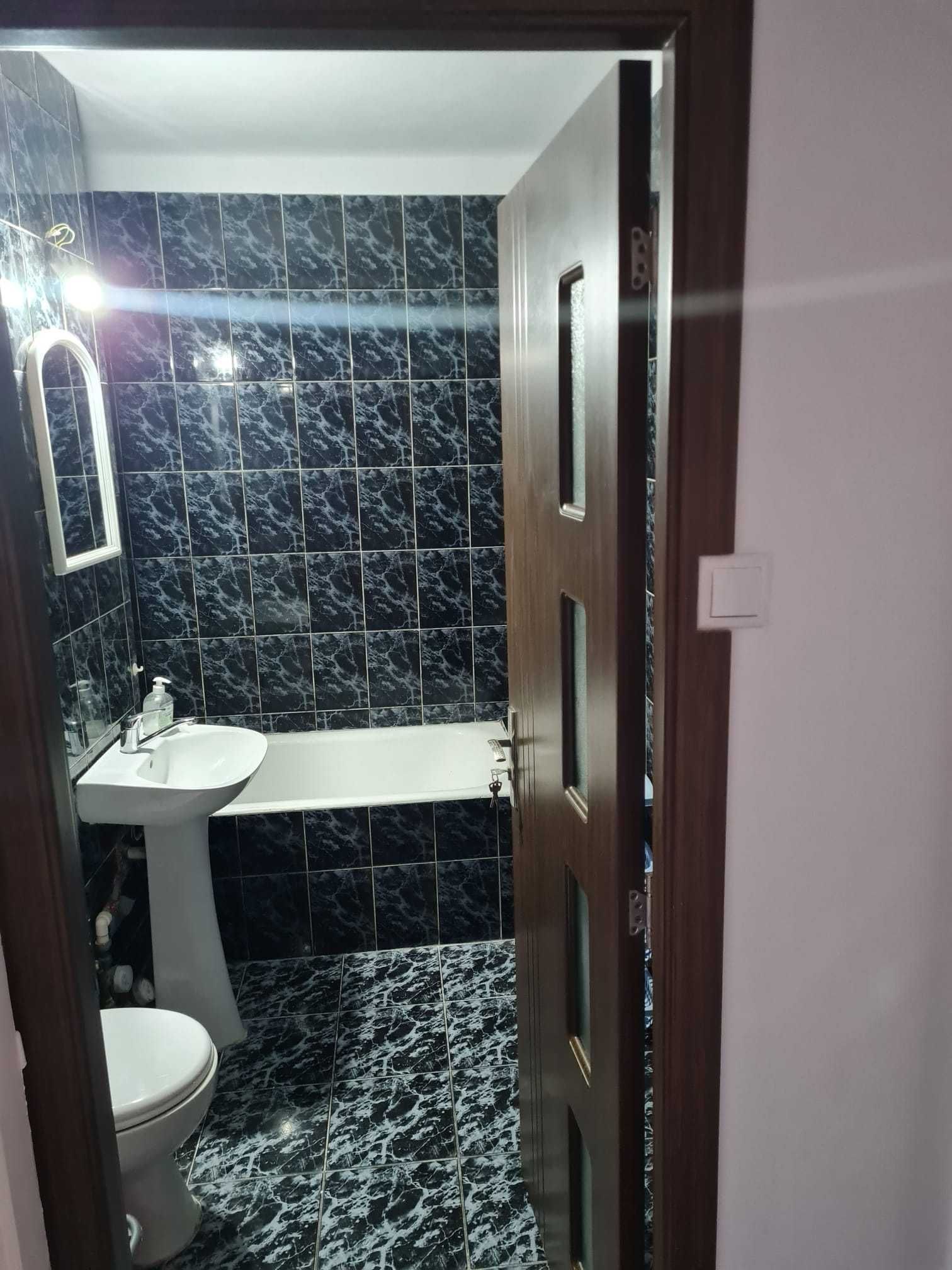 Apartament cu 2 camere de inchiriat in Matghita