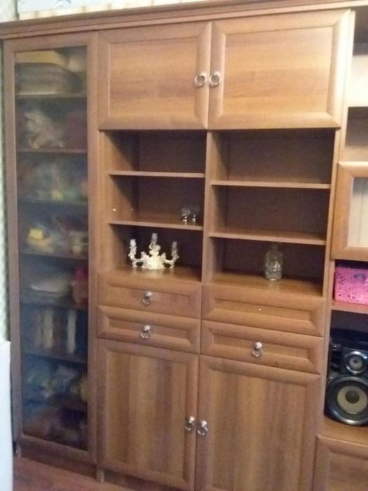 Стенка в гостинную