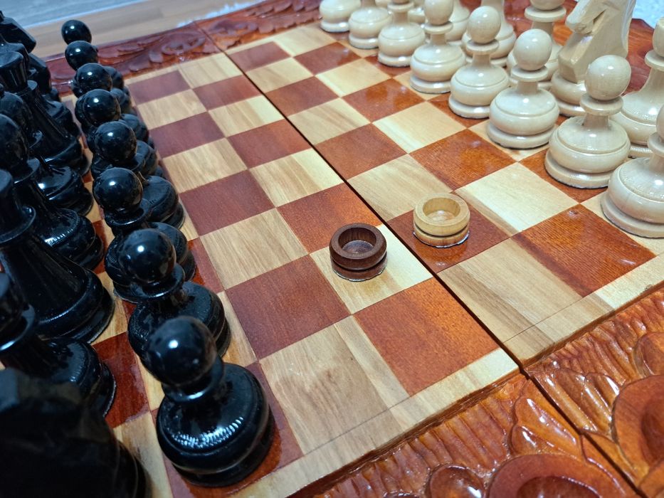 Игровая нарды ручная работа