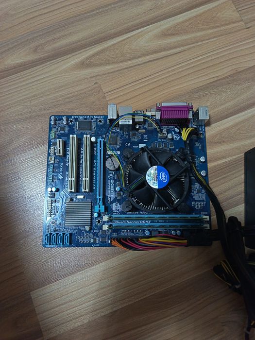 Vând kit placa de baza