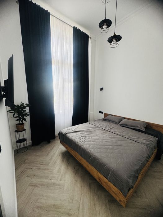 Inchiriez apartament 2 camere in regim hotelier