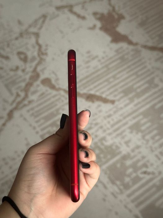 Продать айфон XR