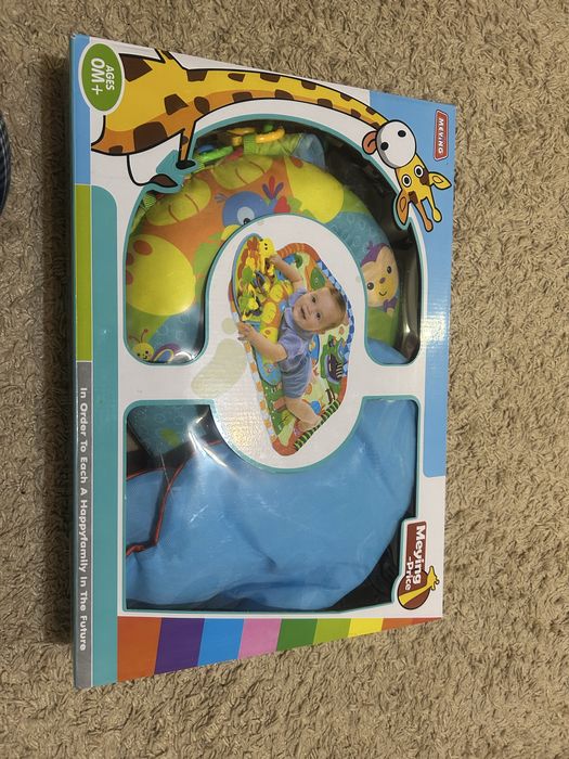 Vand perna cu jucarii pentru bebelusi