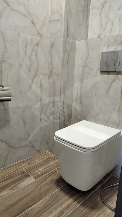 Тристаен апартамент под наем в Коматево 179587