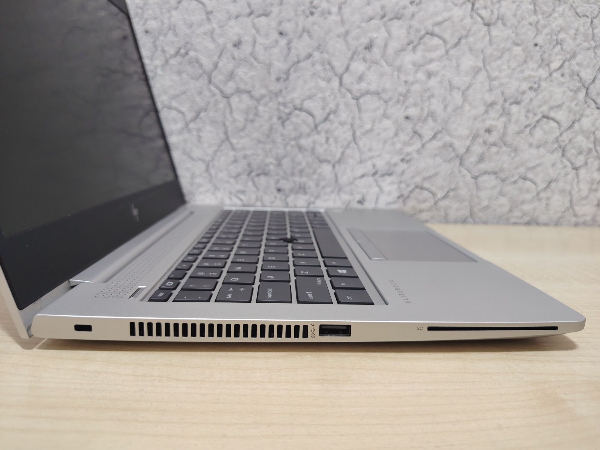 HP EliteBook 735 G6 13,3"IPS FHD/RYZEN 5 PRO 3500U/8GB DDR4/512GB NVMe