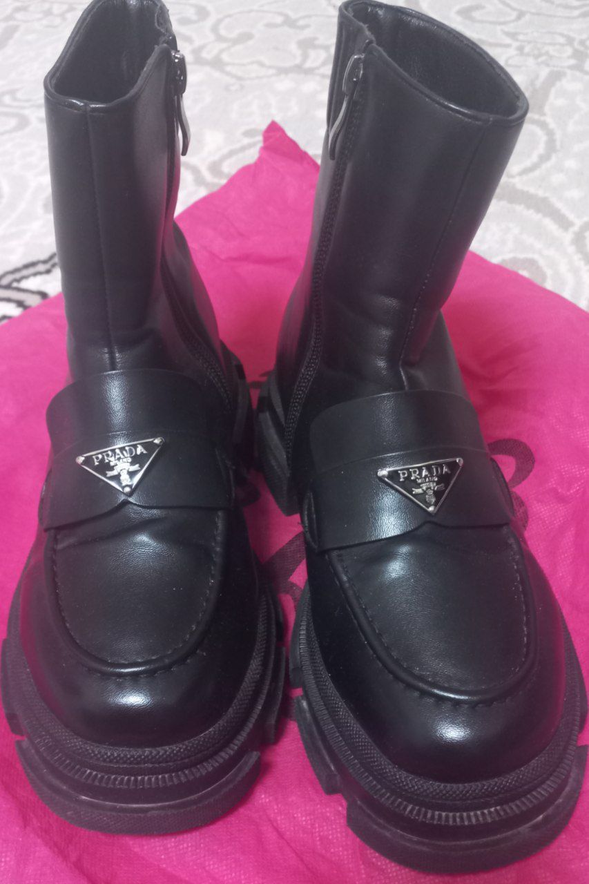 Продам сапоги женские