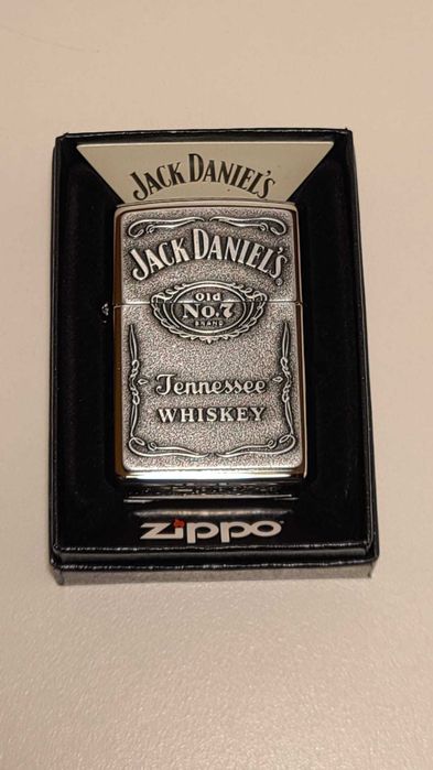 Bricheta Zippo 250JD gravata Jack Daniel's Tennessee Whiskey USA