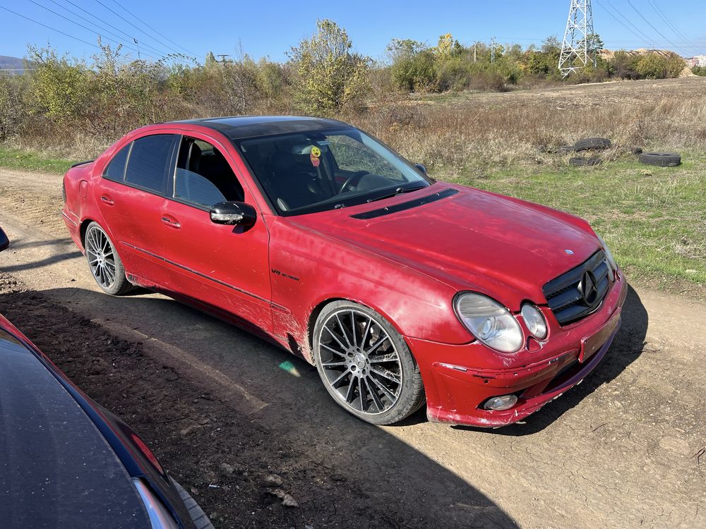 Mercedes w211 400 CDI , Мерцедес Е клас 4.0цди На Части !!!