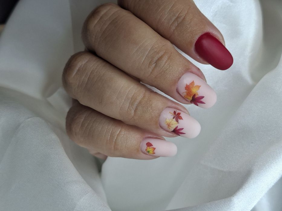 Manichiura si pedichiura estetica sau pedichiura cu probleme