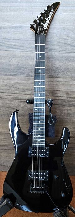 set chitara electrica Jackson si combo Roland Microcube