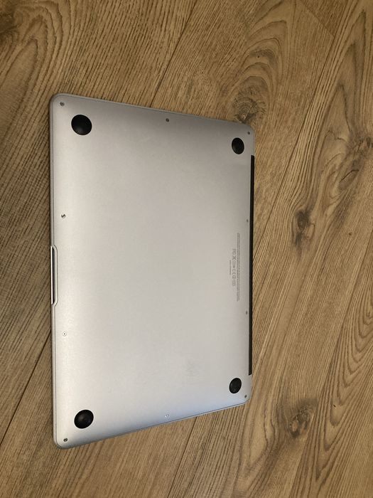 Laptop Macbook Air 13 Late 2010 ; SSD