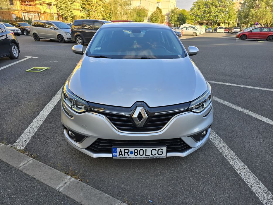 Megane 2017 1.6 benzina 37.800 km
