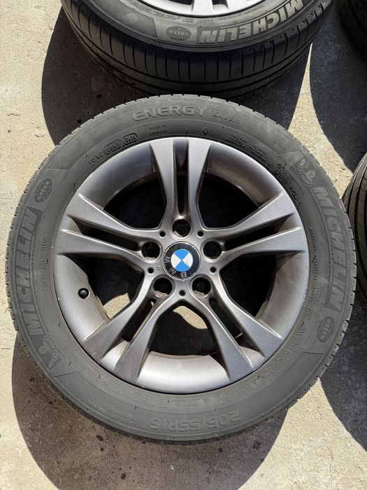 Set 4 jante BMW 16” + anvelope vară Michelin 205/55 R16