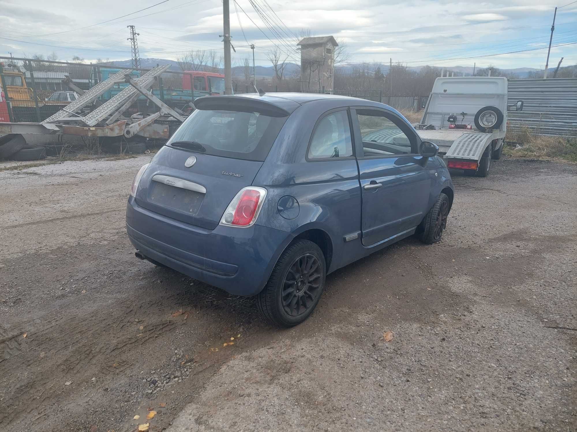 Fiat 500 0.9 TWIN AIR Фиат 500 на части! 
Юли 2011