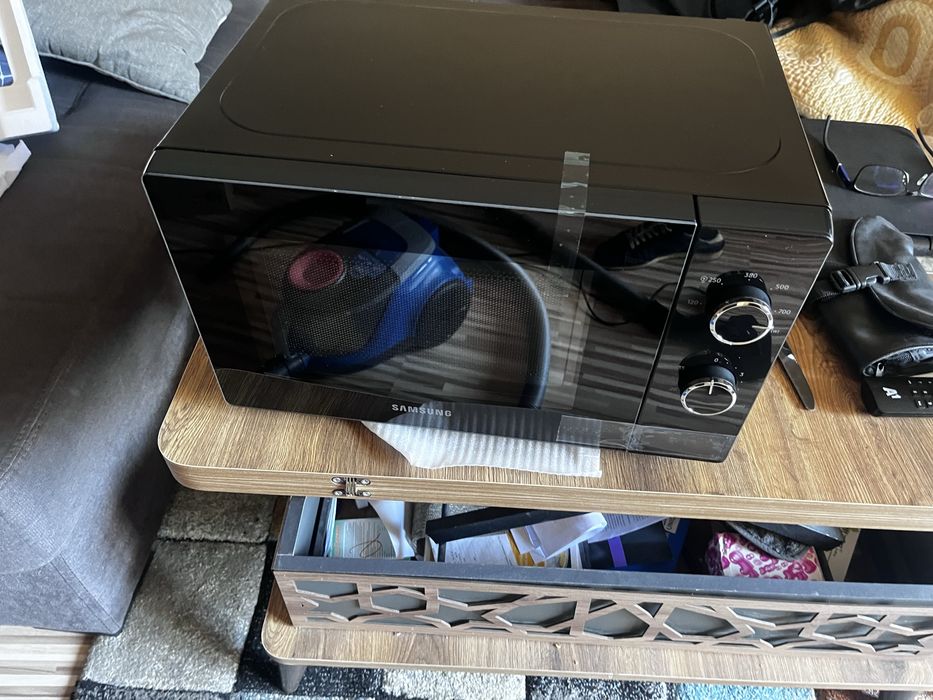 Микровълнова фурна