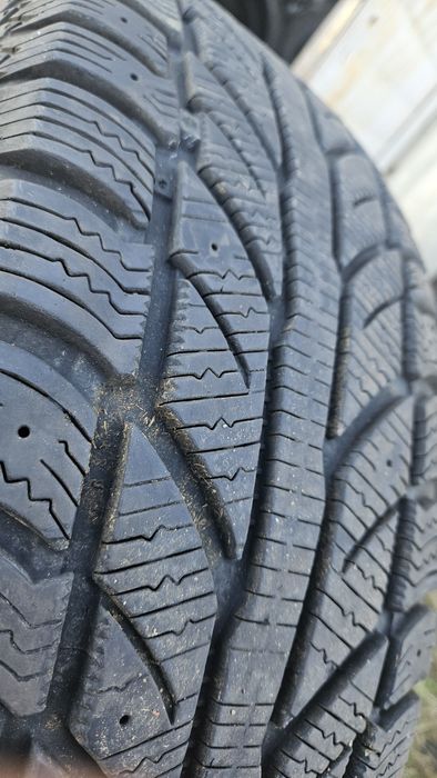 4бр гуми 215 70 16 дот 22 купър