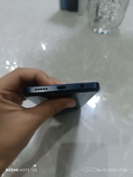 Продаётся телефон  vivo y19s Telefon sotilvoti