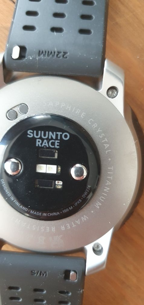 Suunto Race Titanium