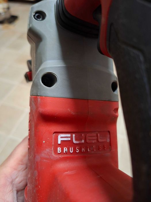 Milwaukee fuel M 18 CHX