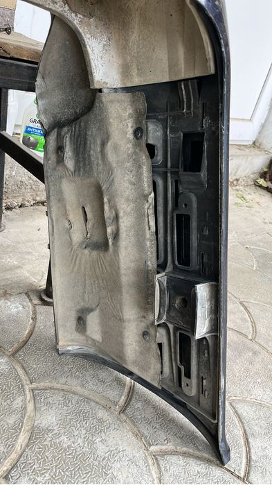 Задний бампер оригинал бмв е34