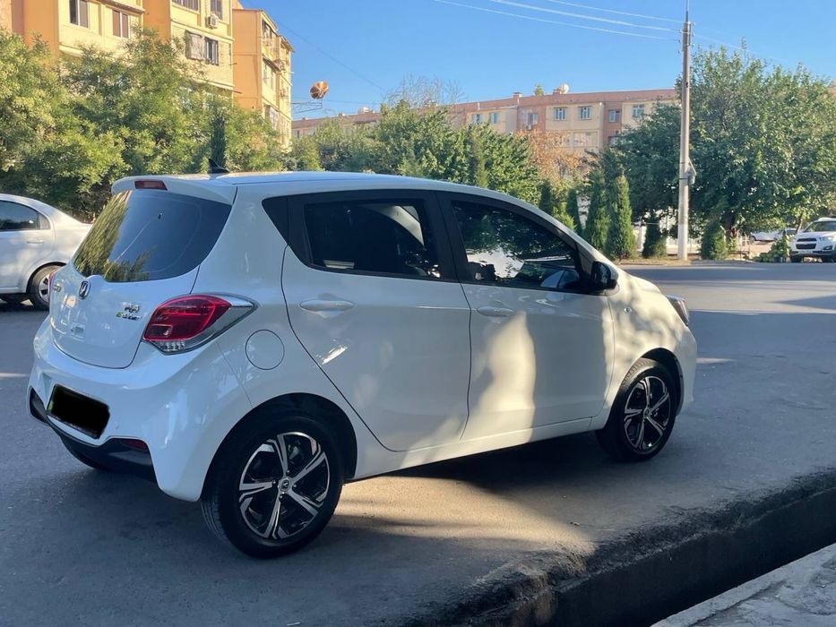 Changan Ben Ben E-Star