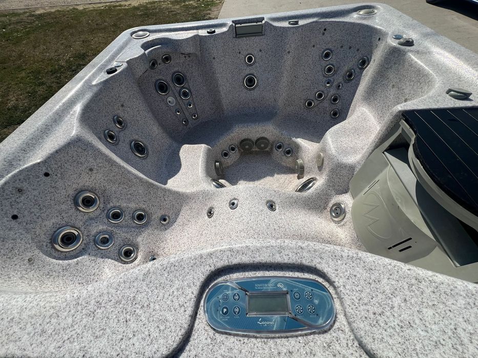 Jacuzzi spa piscină ciubăr Balboa