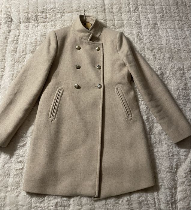 Палто на ZARA.