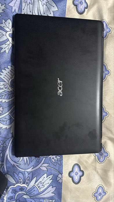 Ноутбук продаеться