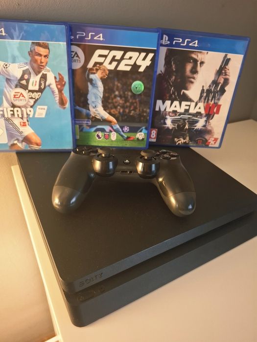 Consola PS 4 Slim 500GB