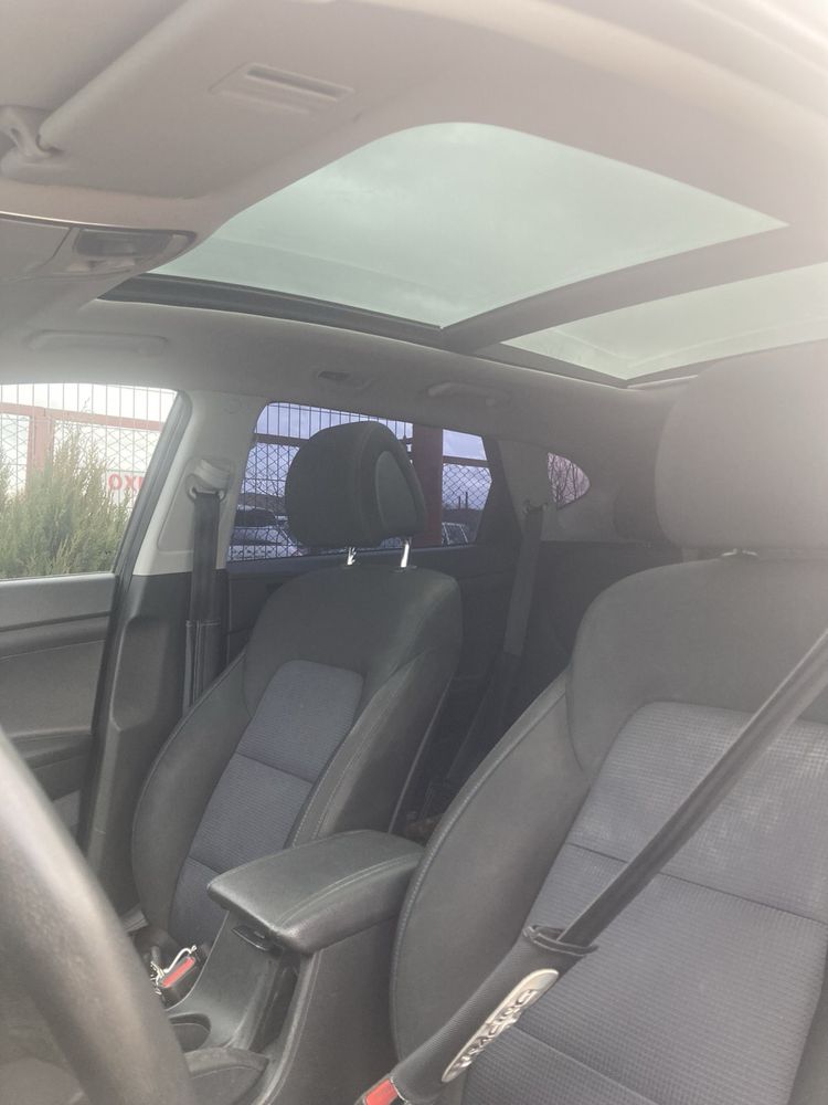 Hyundai Tucson само На части