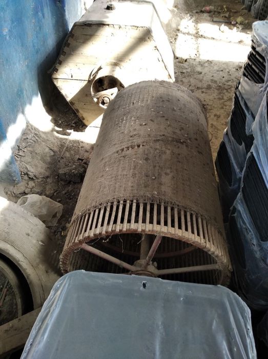 Xojat xona qogozi ishlab chiqaradigan aparat