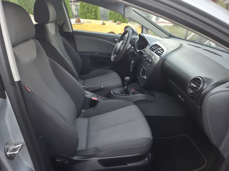 Vand seat leon 1.6 benzina clasic