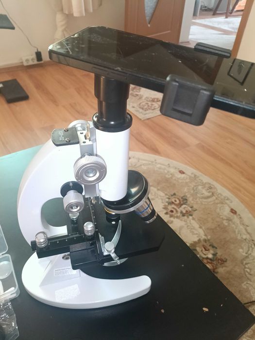 Microscop x40 x640 x1280