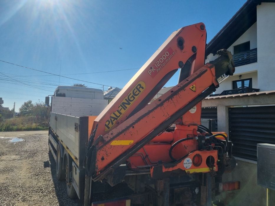 Camion man TGA 26.350 cu macara