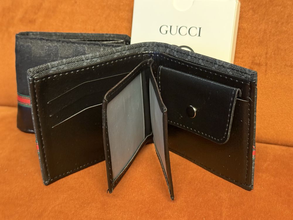 Мъжки портфейл Gucci