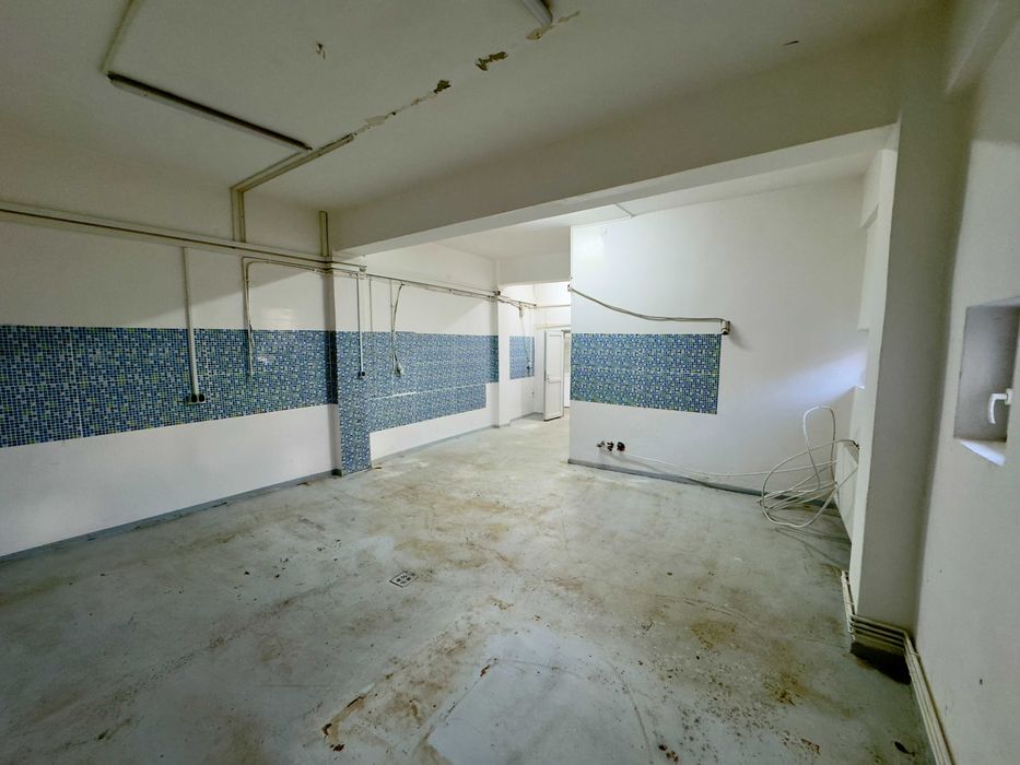 Spatiu comercial de inchiriat, 130mp, Bulevardul General Grigore Balan