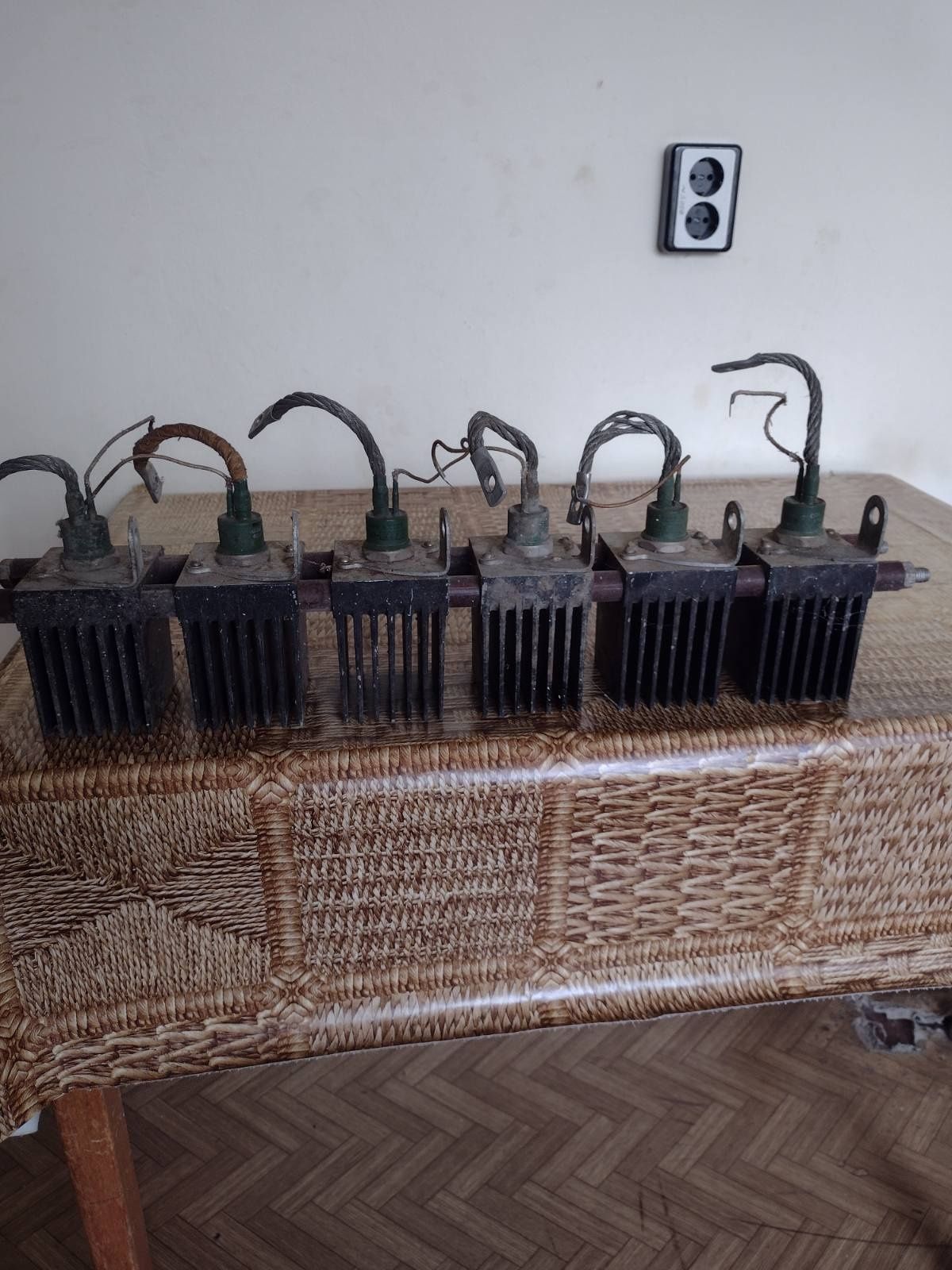 Тиристори Т-50 с радиатори 6бр