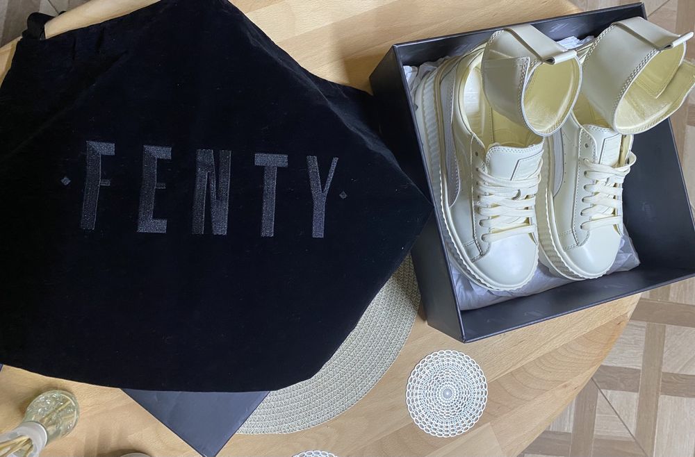 Sneakers Puma x Fenty, 37, in stare perfecta, Vanilla-Ice, originali