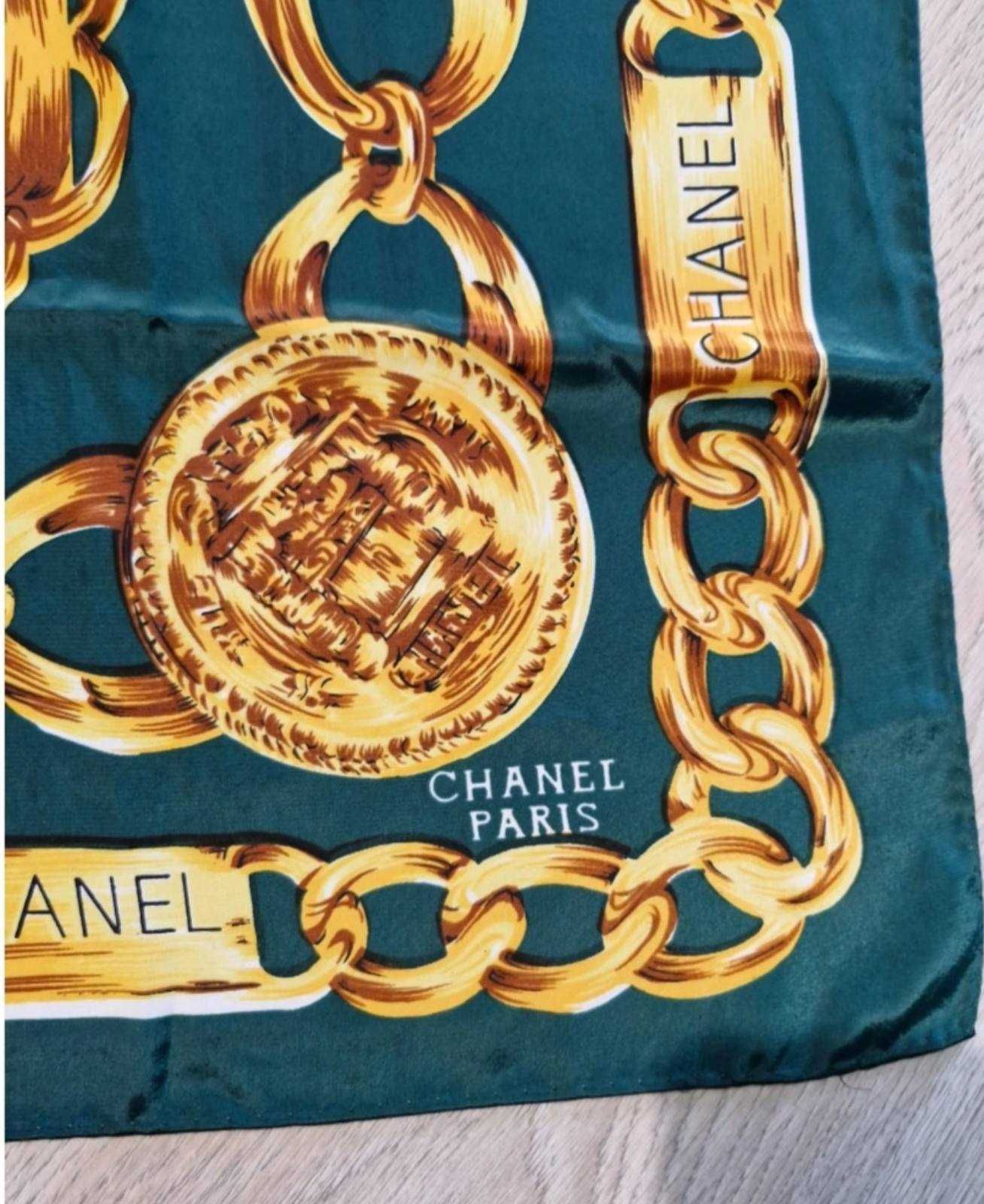 Chanel голям шал от коприна