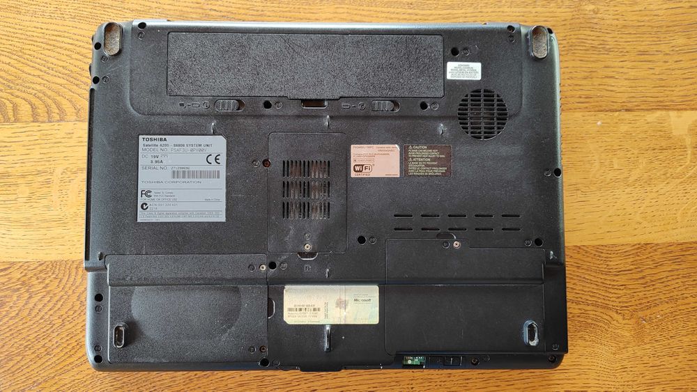 Laptop Toshiba Satellite 15.4 inch A205-S6808