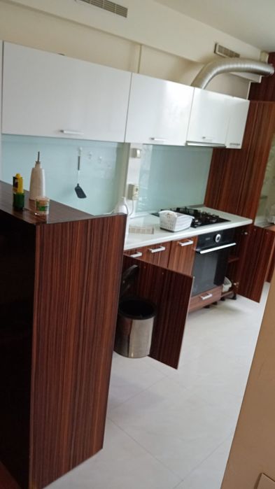 Inchiriez apartament 2 camere ,dotat cu aer condizionata,centralizat