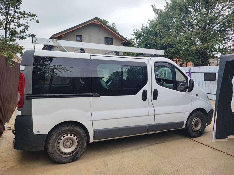 Vând/Schimb Opel Vivaro