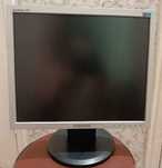 Монитор Samsung SyncMaster 723N