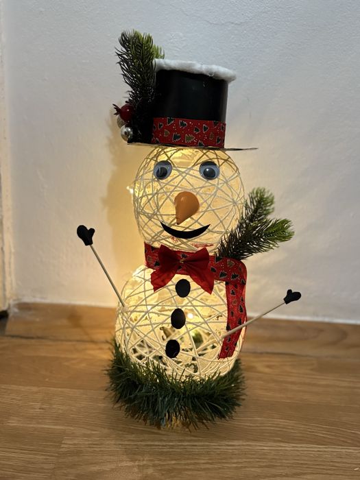 Decor Craciun - Om de zapada luminos