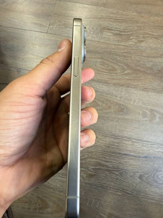 Iphone 15 pro max ideal