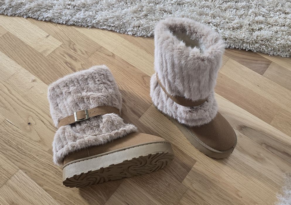 UGG damă noi, îmblănite, culoare Camilă/Maro