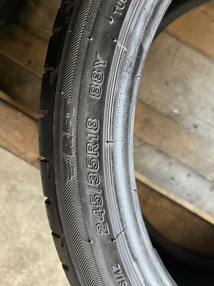 245/35/R18 Bridgestone Potenza S001