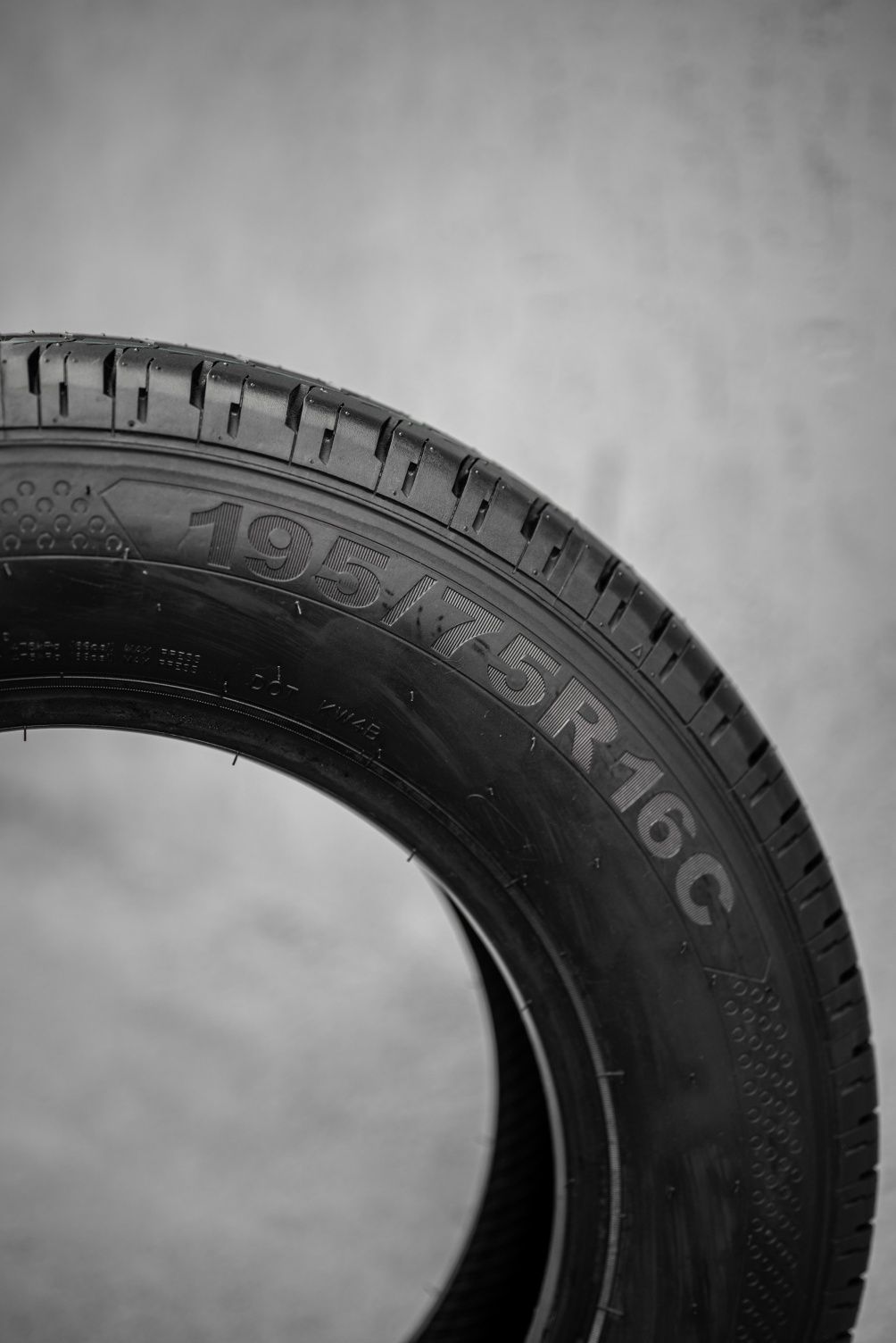RAPID 215/75R16C EFFIVAN 116/114R