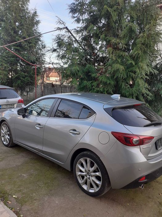 Vand Mazda 3 an 2014 euro 6 motor 2,2 l diesel proprietar in acte