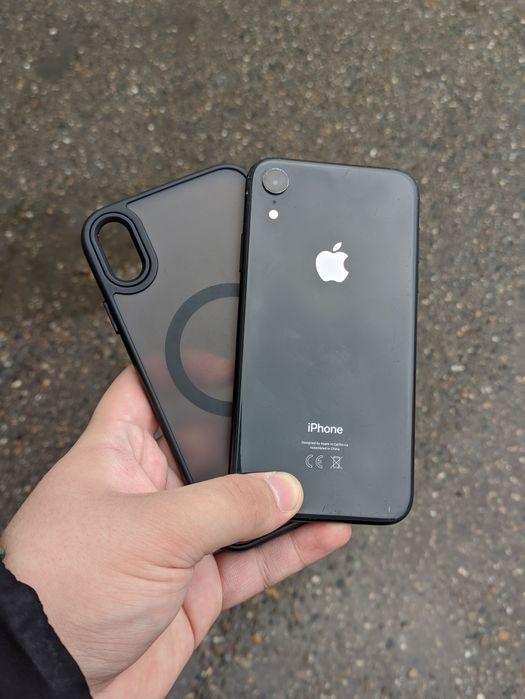 iPhone XR 64GB 100%